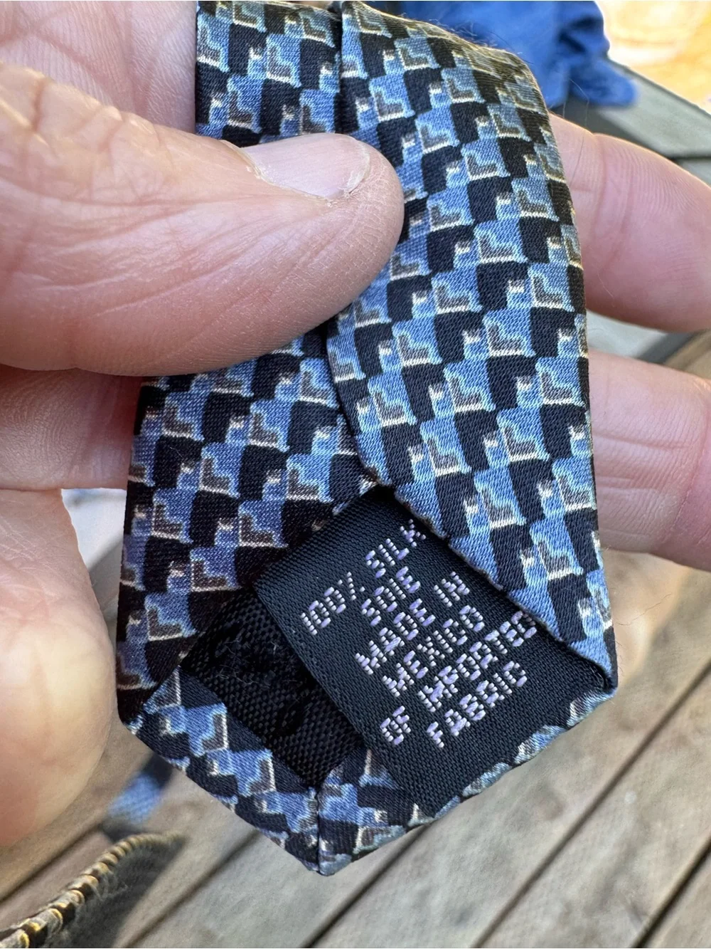 bill blass Blue and Gray Micro-Check Silk Tie